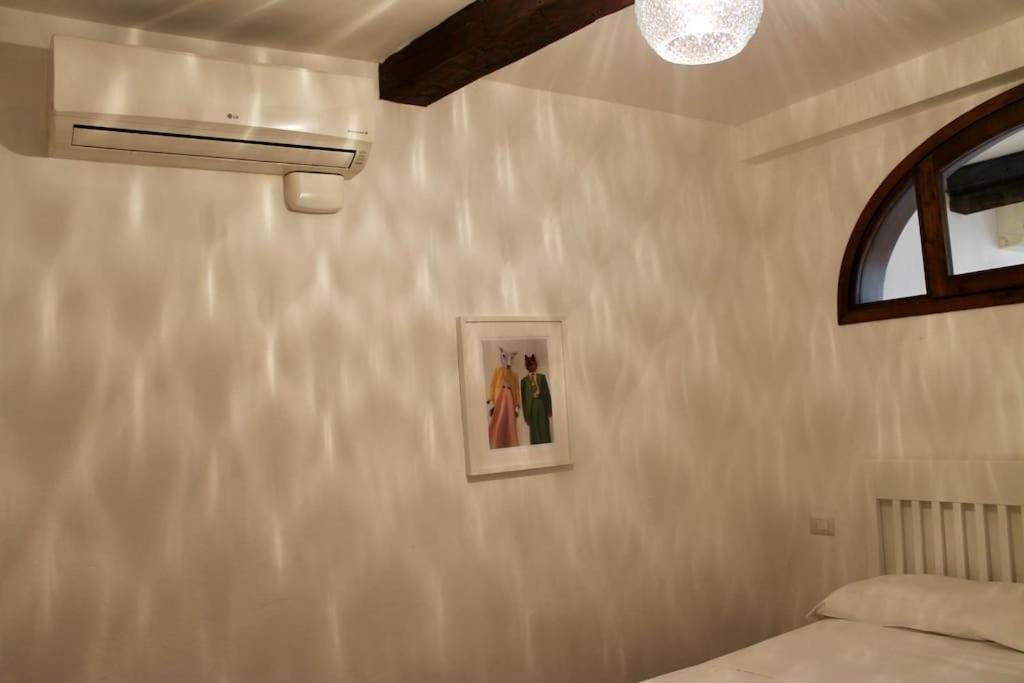 Cute Apartment Near Santa Croce Флоренция Экстерьер фото