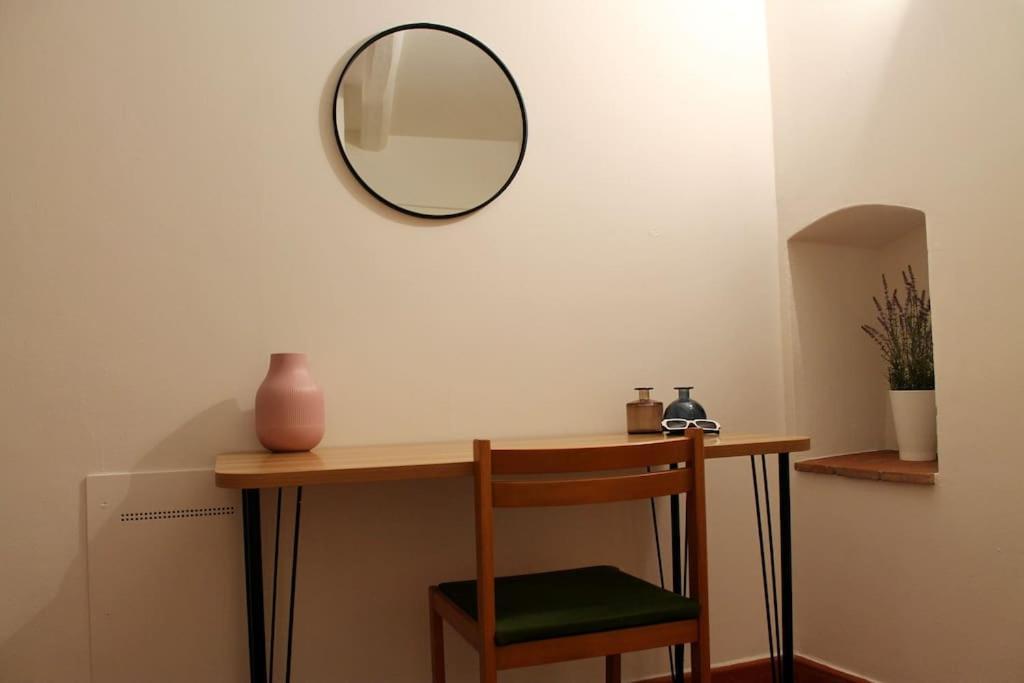 Cute Apartment Near Santa Croce Флоренция Экстерьер фото