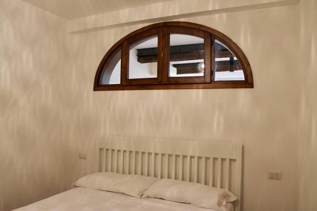 Cute Apartment Near Santa Croce Флоренция Экстерьер фото